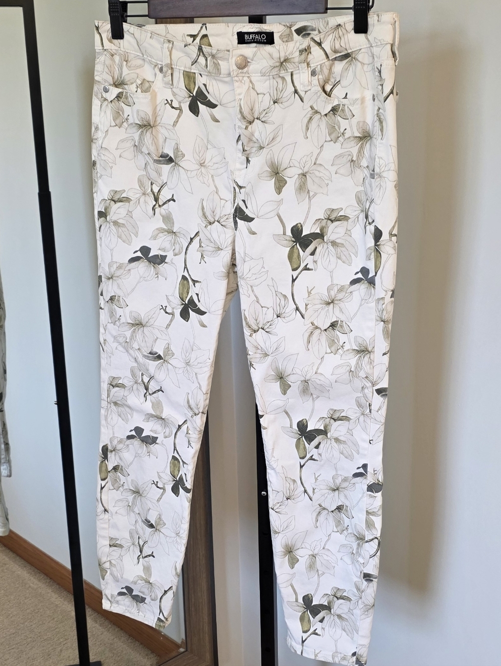 Buffalo David Bitton Floral Skinny Pants